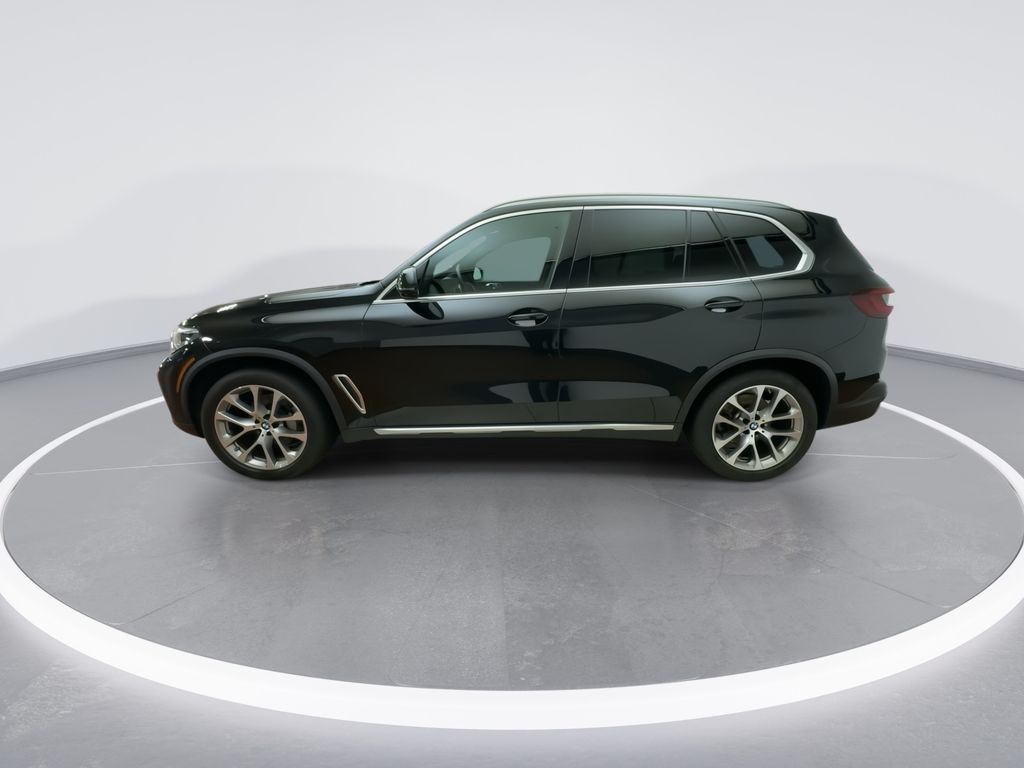 2022 BMW X5 xDrive40i 5