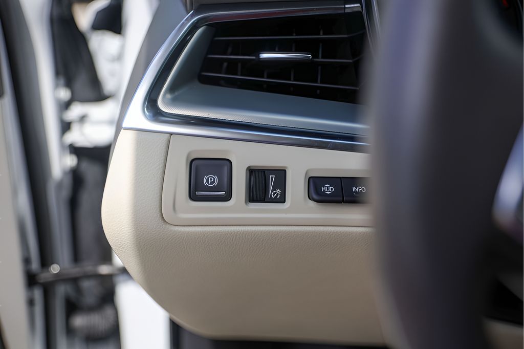 Used Car 2022 Cadillac Xt5  Premium Luxury For Sale Under $30,000 In Austin, Texas