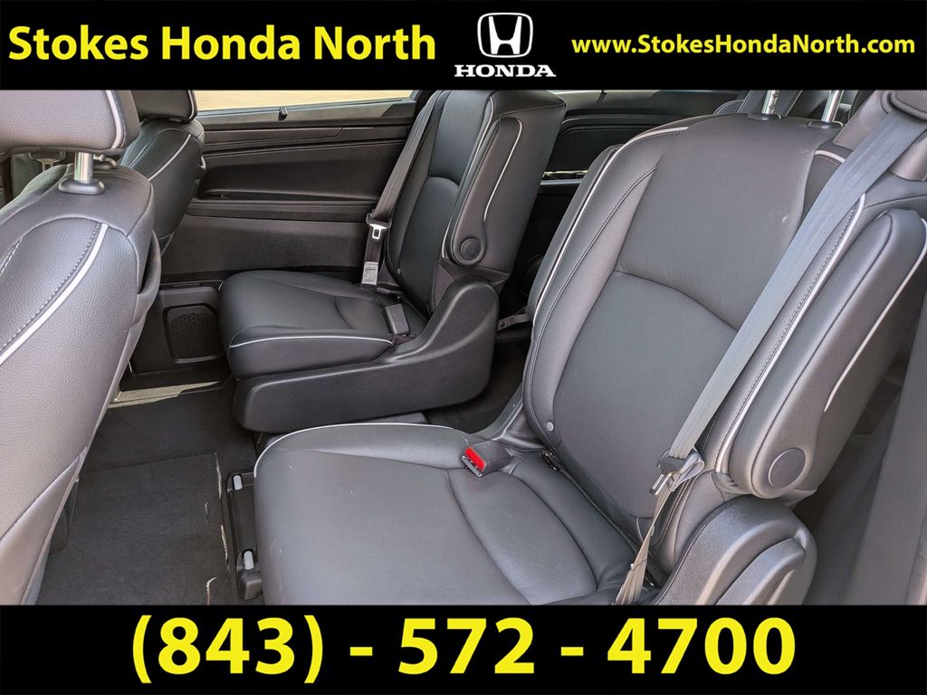 Used 2025 Honda Odyssey Van