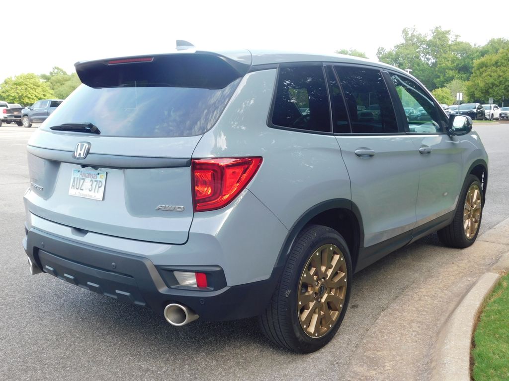Thumbnail: 2023 Honda Passport - 4