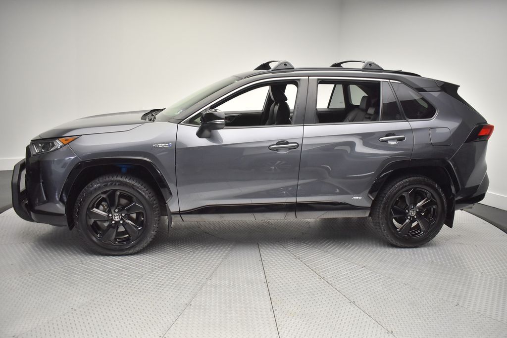 Thumbnail: 2019 Toyota RAV4 - 8
