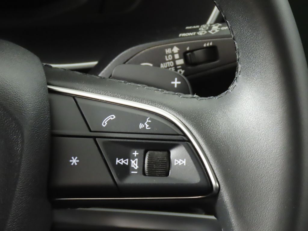 Thumbnail: 2025 Audi Q3 - 19