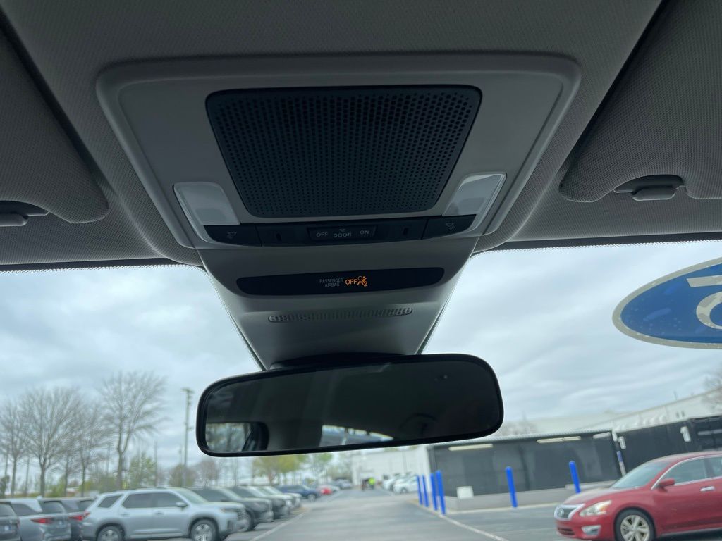 Thumbnail: 2025 Honda HR-V - 16