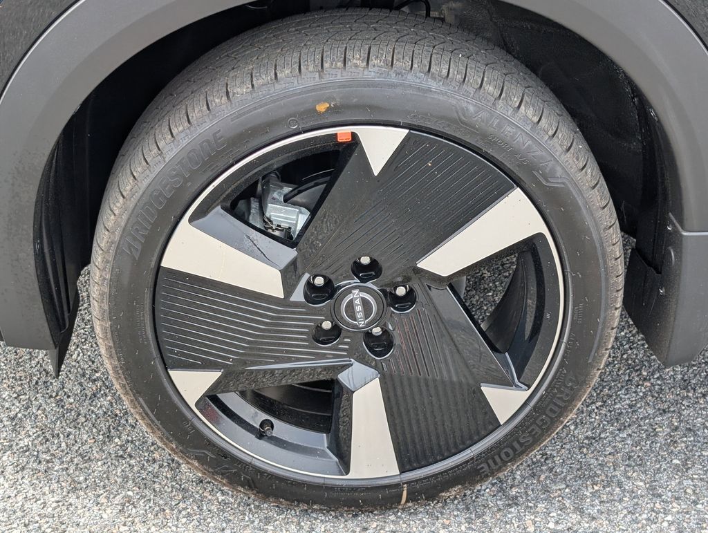 New 2026 Nissan Kicks SUV
