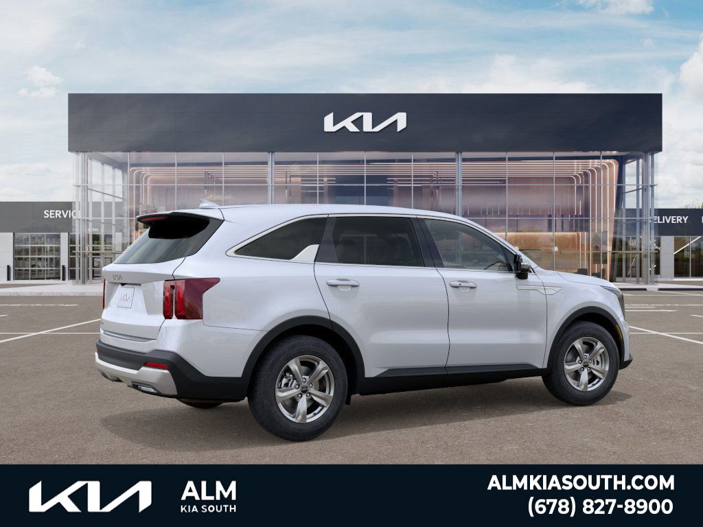 2026 Kia Sorento LX photo 4