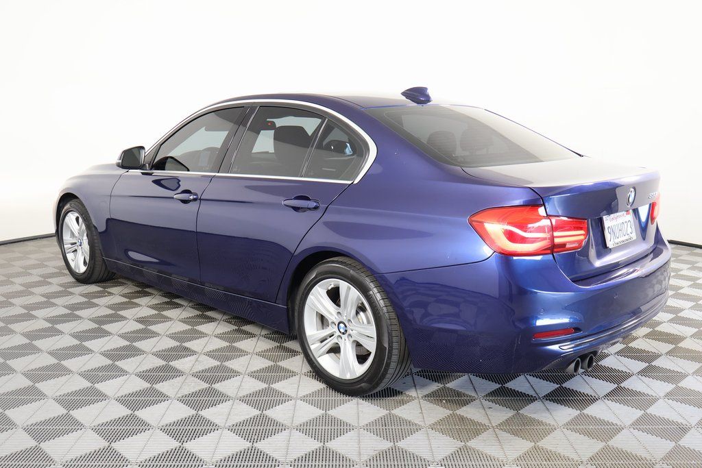Thumbnail: 2017 BMW 3 Series - 6