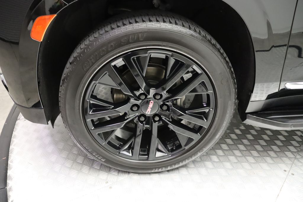 Thumbnail: 2022 GMC Yukon - 4