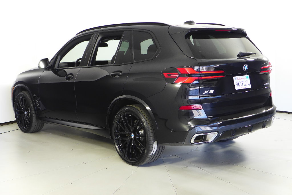 Thumbnail: 2024 BMW X5 - 9