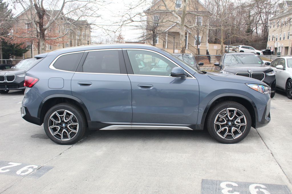 2026 BMW X1 28i - Photo 10