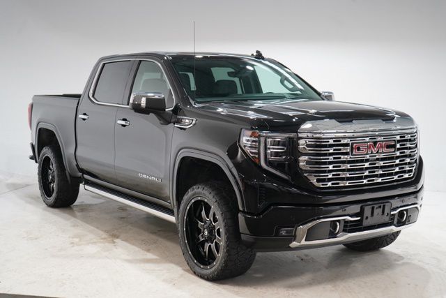 Onyx Black 2025 GMC Sierra 1500 Pickup Truck Four-Wheel Drive Automatic