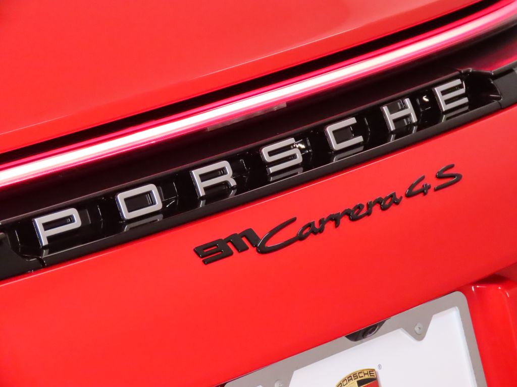 Thumbnail: 2026 Porsche 911 - 12