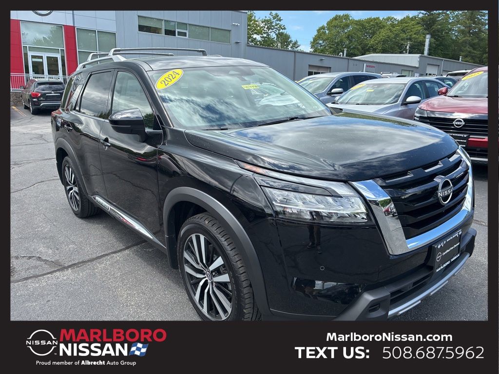 2024 Nissan Pathfinder Platinum 4WD