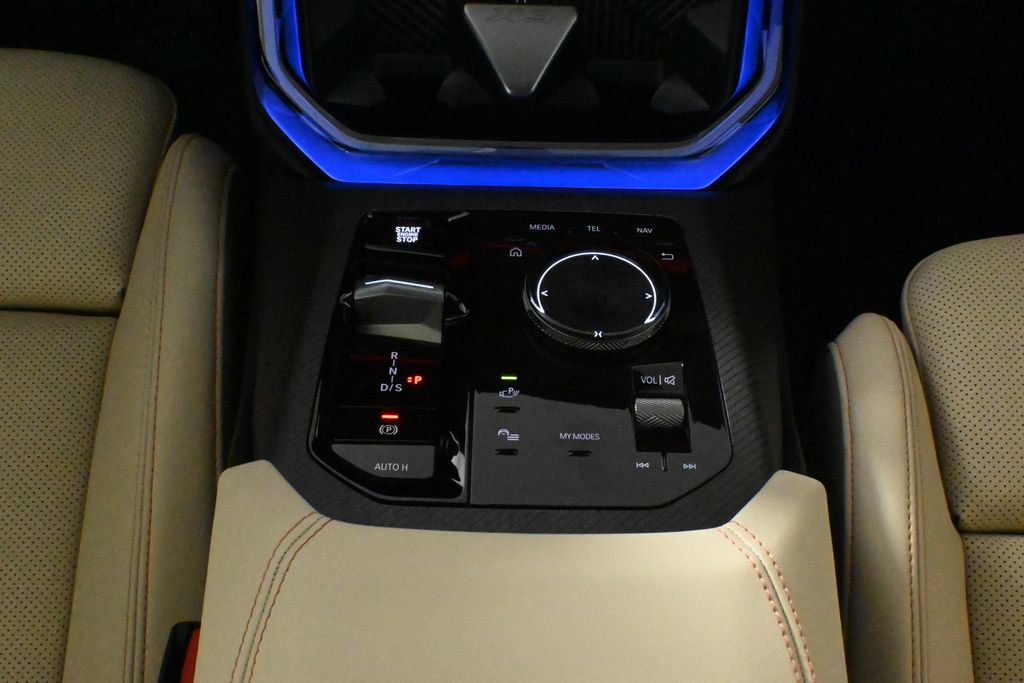 Thumbnail: 2026 BMW X3 - 23