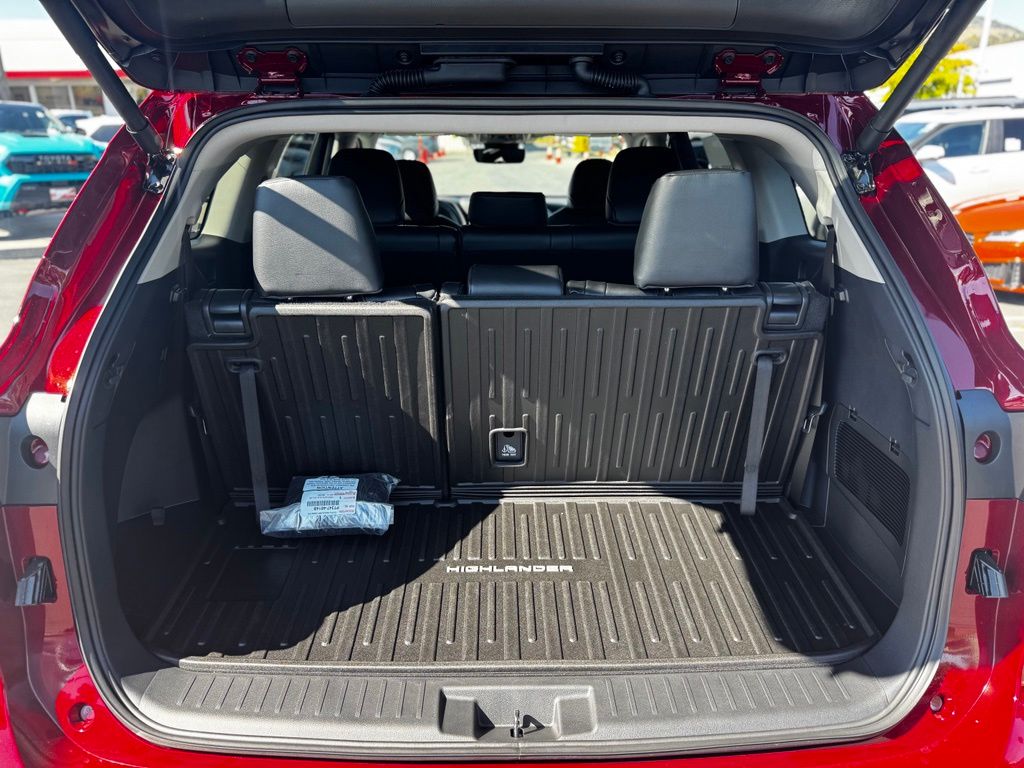 New 2026 Toyota Highlander SUV