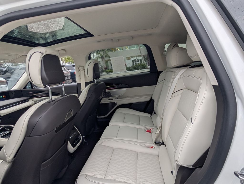 new 2026 Lincoln Nautilus car, priced at $82,905