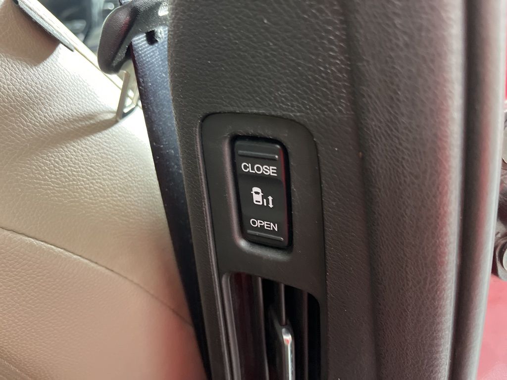 Thumbnail: 2023 Honda Odyssey - 12