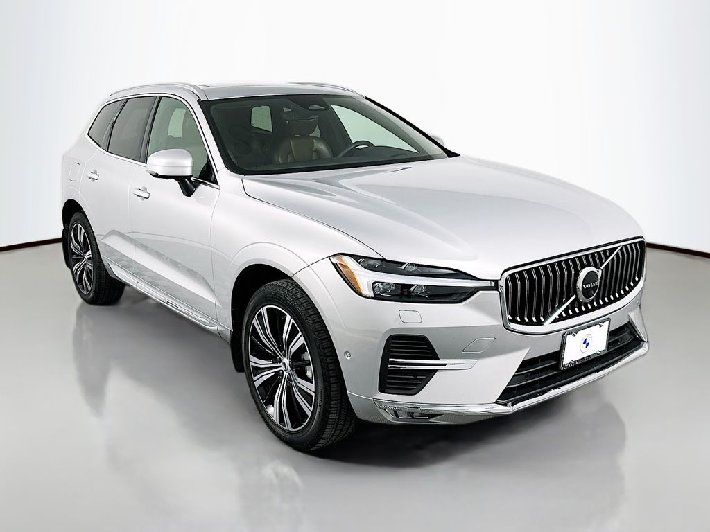 2022 Volvo XC60 B5 Inscription 3