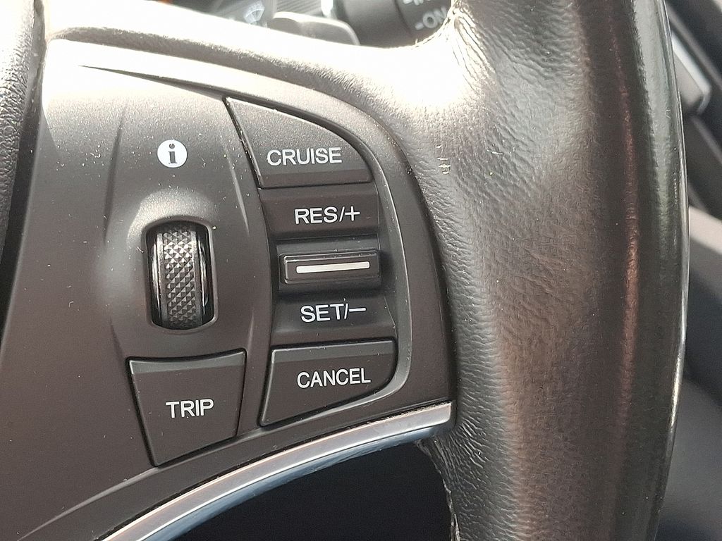 2016 Acura MDX Base 23