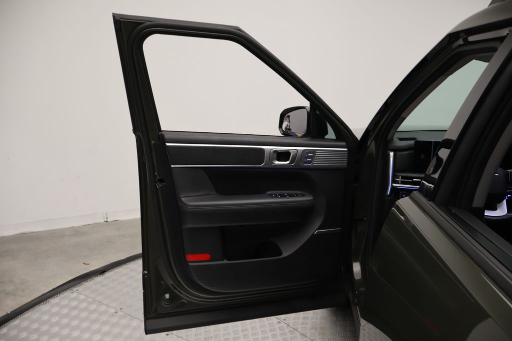 Thumbnail: 2024 Hyundai Santa Fe - 16
