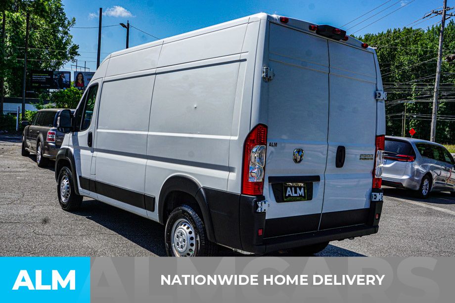 Used 2025 White Ram High Roof image 4