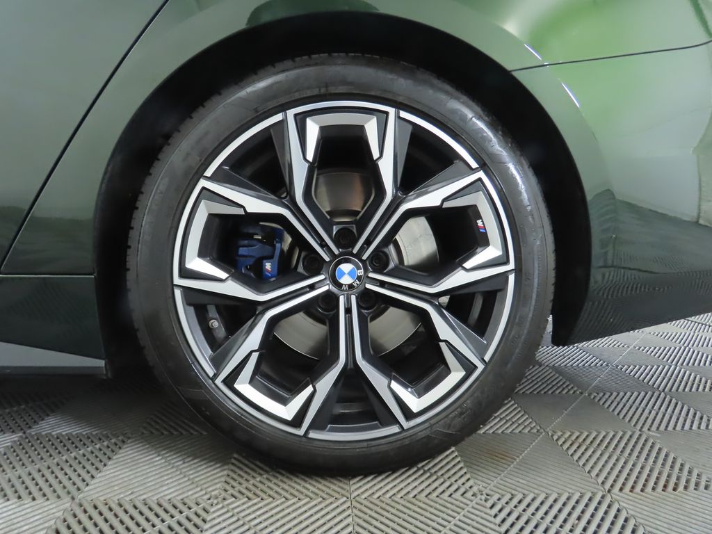 2022 BMW 4 Series M440i xDrive 32
