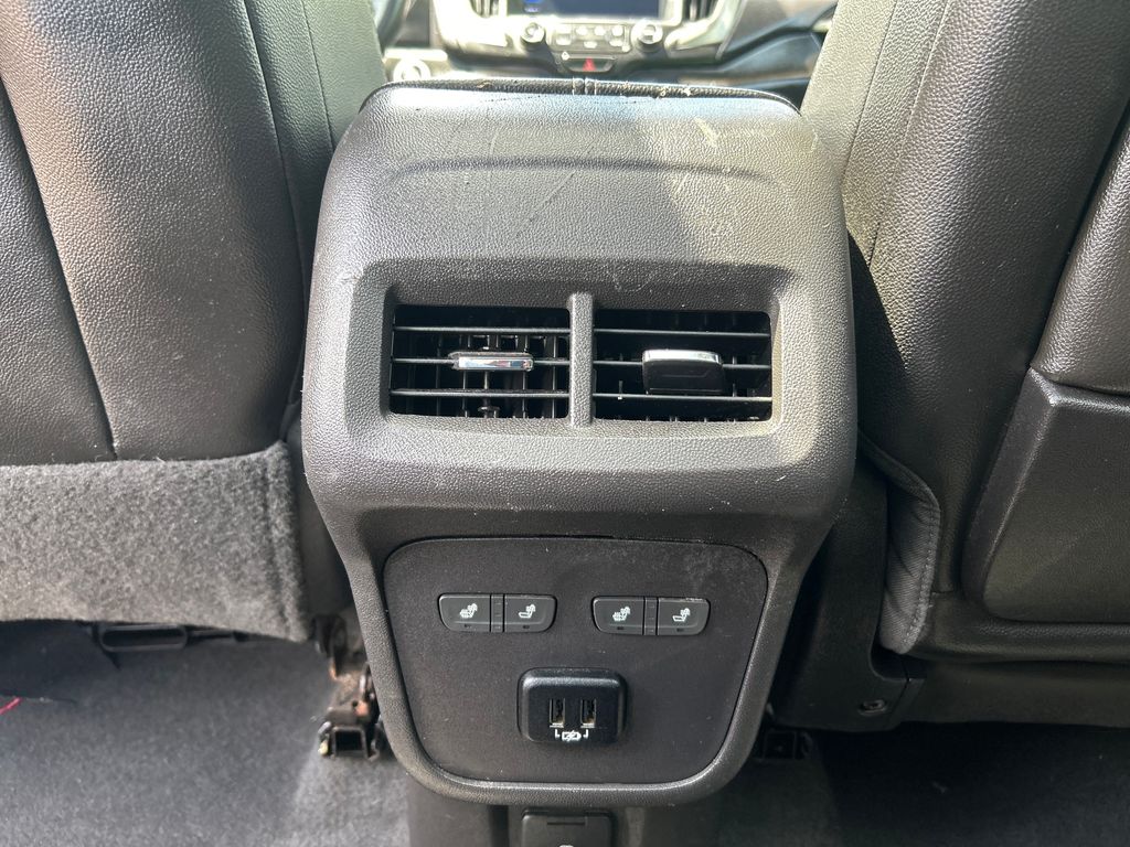 Certified Used 2018 Red GMC Denali image 15