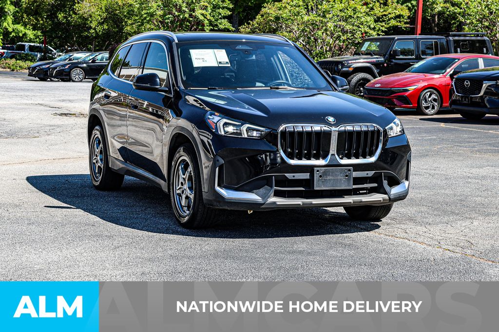 Used 2023 Black BMW xDrive28i image 5