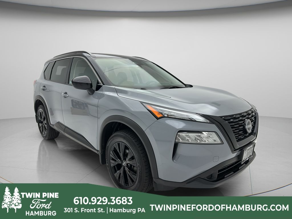 Boulder Gray Pearl/Super Black 2023 Nissan Rogue SUV / Crossover All-Wheel Drive Continuously Variable Transmission