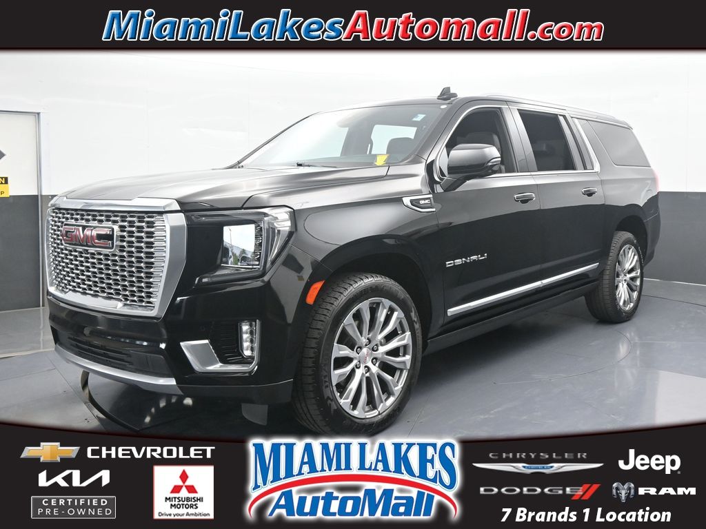 2022 GMC Yukon XL Denali's photo