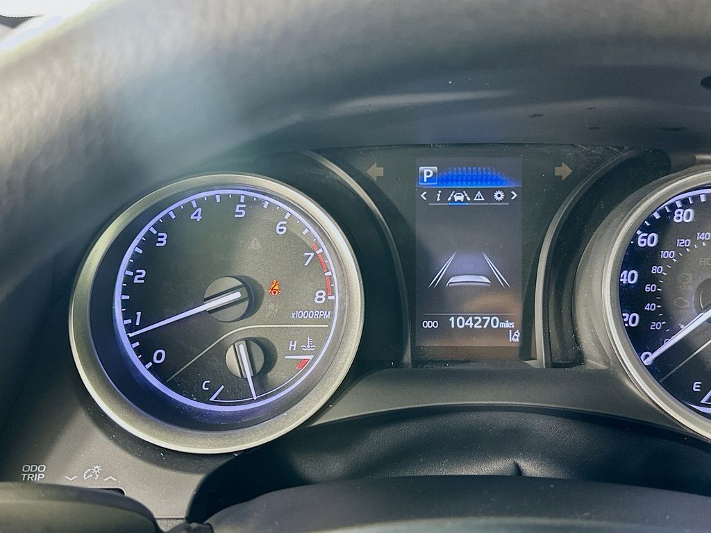Thumbnail: 2021 Toyota Camry - 12