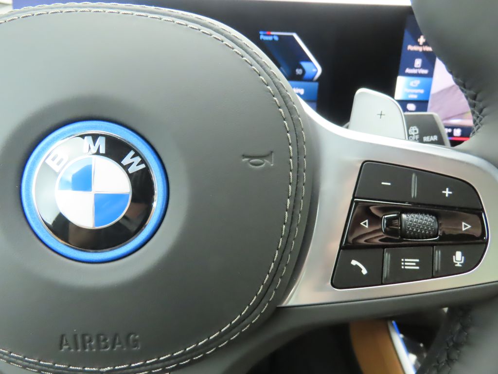 Thumbnail: 2026 BMW X5 - 12
