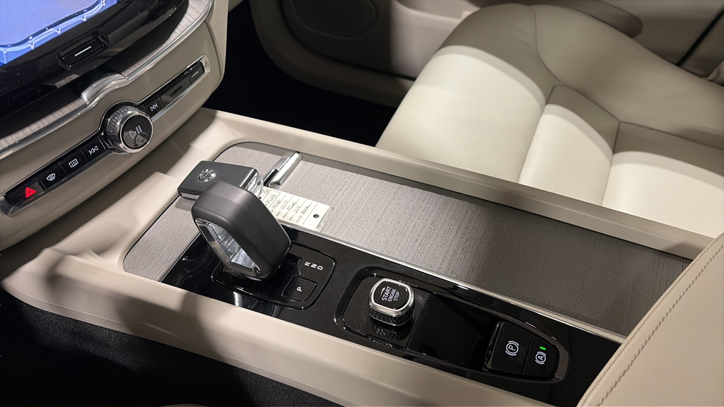 2023 Volvo XC60