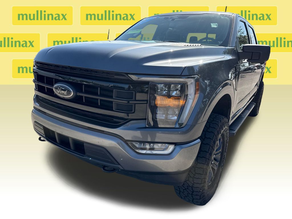 Used 2022 Gray Ford XLT w/ LIFTKIT image 9