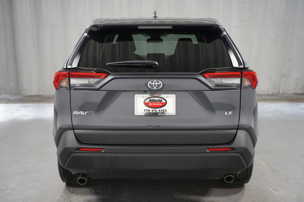 2023 Toyota RAV4 LE 7