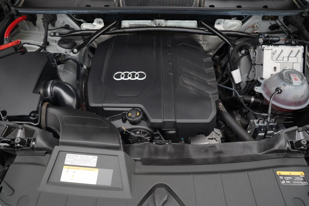 Thumbnail: 2023 Audi Q5 - 13