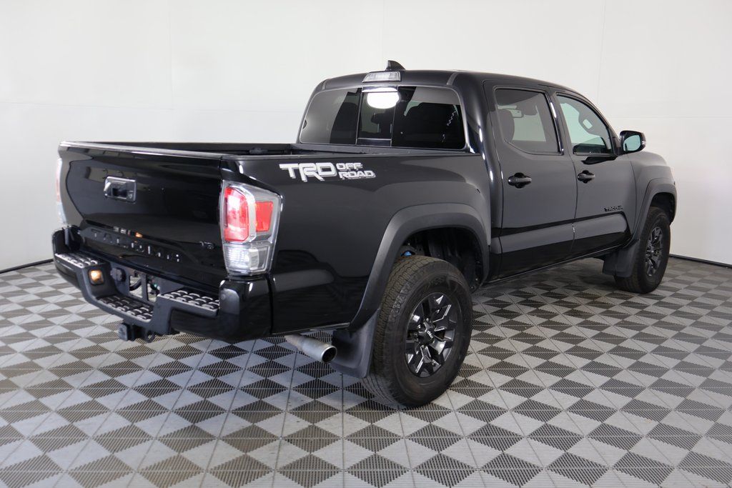 Thumbnail: 2021 Toyota Tacoma - 4