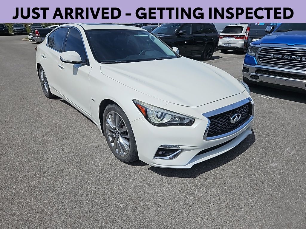 2018 INFINITI Q50 3.0t Luxe AWD