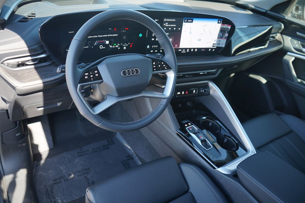 Thumbnail: 2025 Audi Q5 - 8