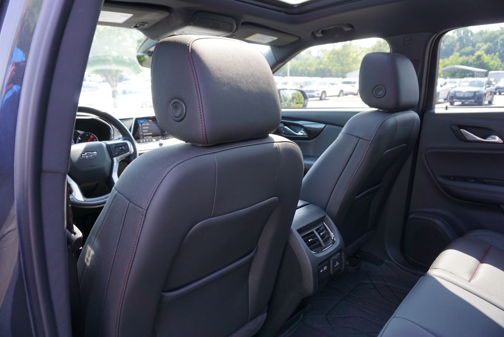 Thumbnail: 2019 Chevrolet Blazer - 12