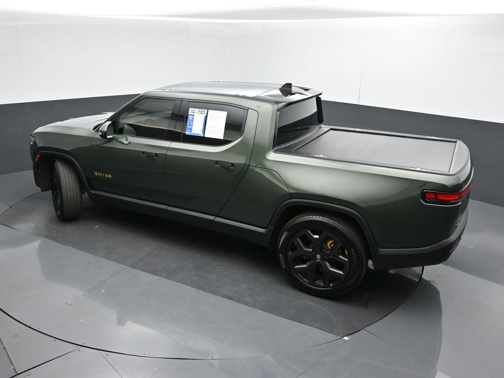 2025 Rivian R1T Ascend