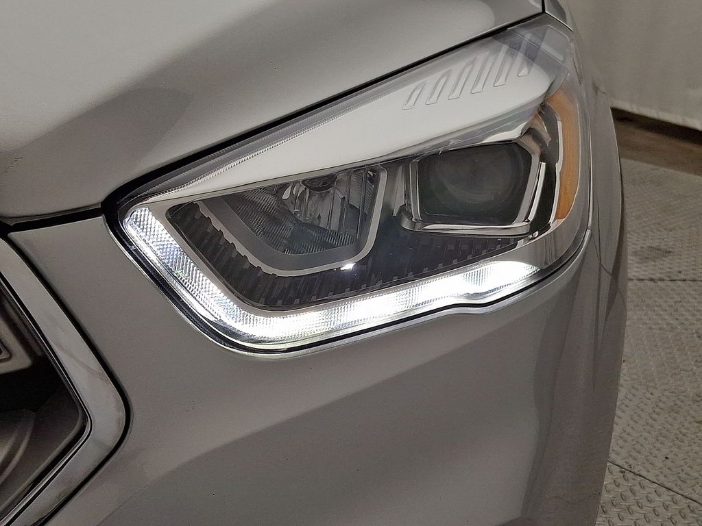 Thumbnail: 2018 Ford Escape - 9
