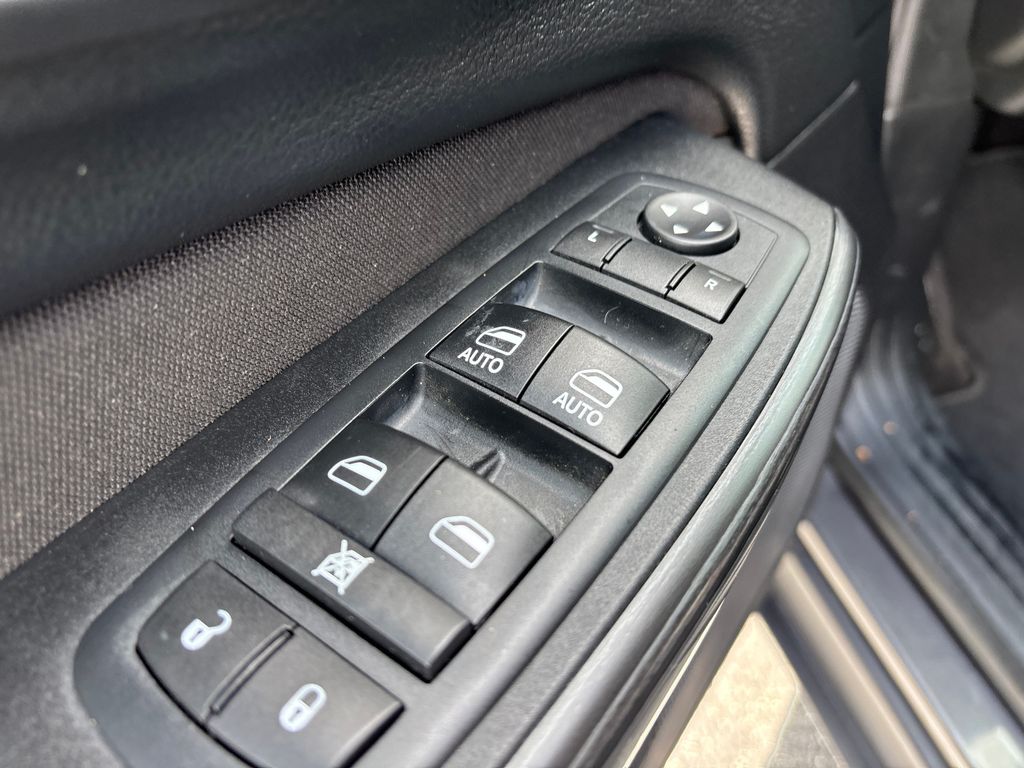 Used Car 2017 Jeep Cherokee  Latitude For Sale Under $15,000 In Austin, Texas