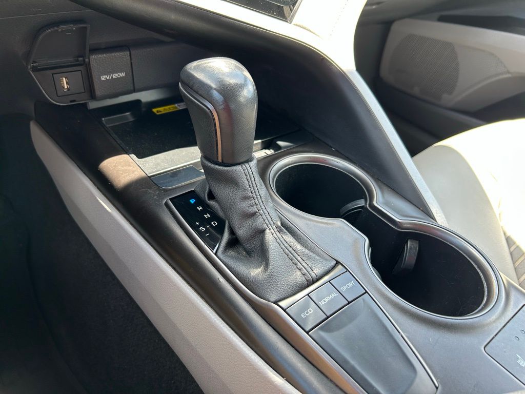 Thumbnail: 2023 Toyota Camry - 27