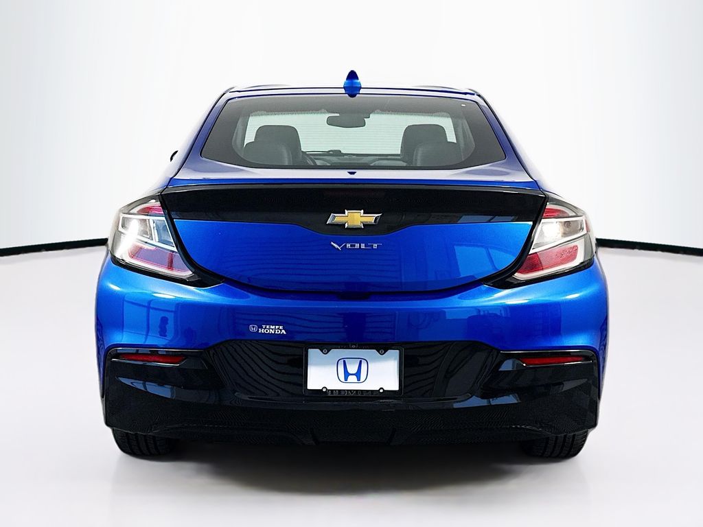 Thumbnail: 2016 Chevrolet Volt - 6