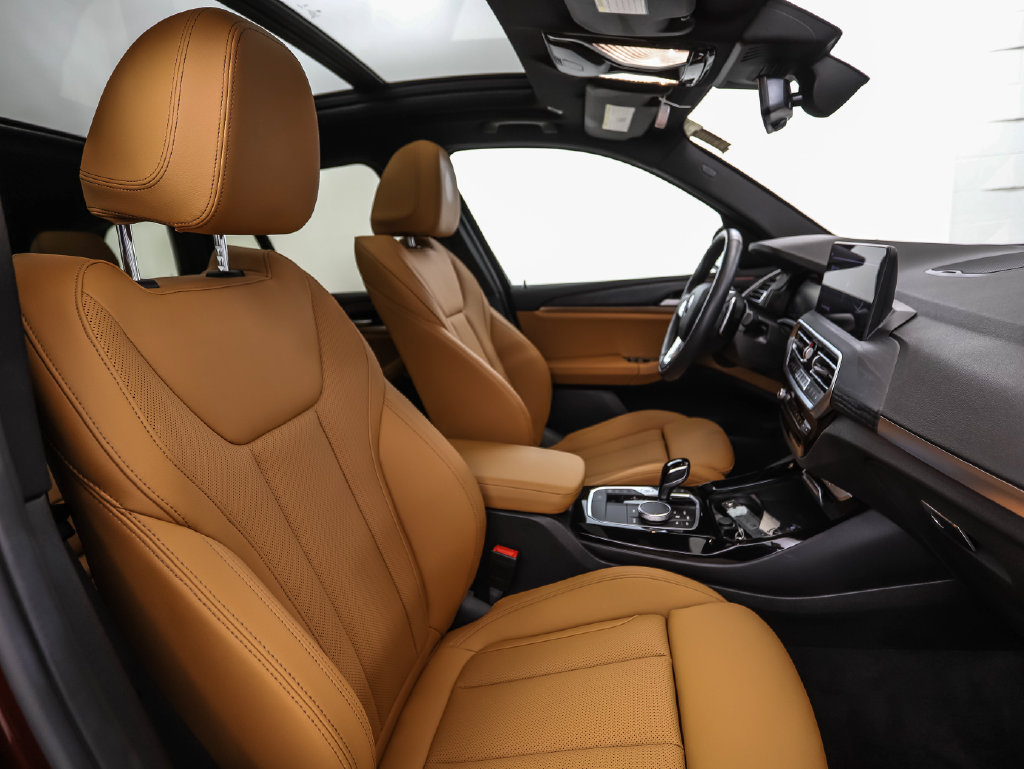 Thumbnail: 2024 BMW X3 - 31