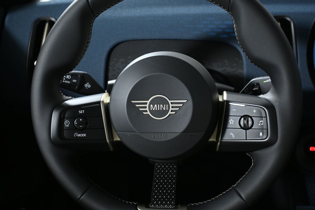 Thumbnail: 2027 MINI Cooper Countryman - 19