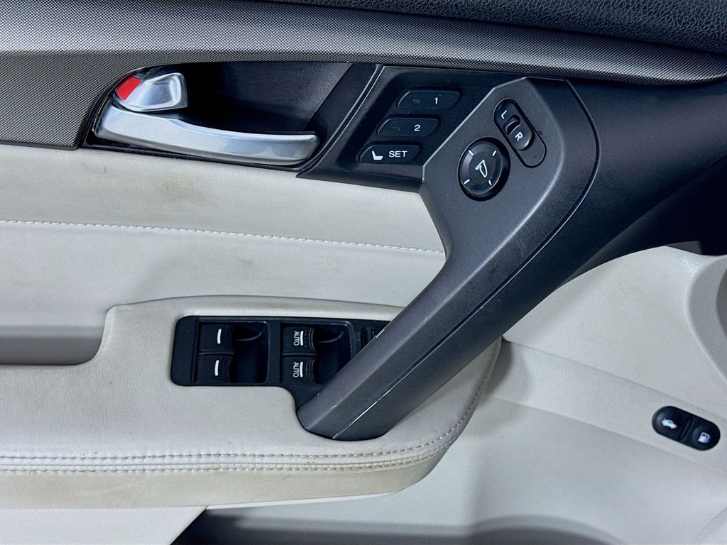 Used Car 2014 Acura Tl  3.5 For Sale Under $15,000 In Austin, Texas