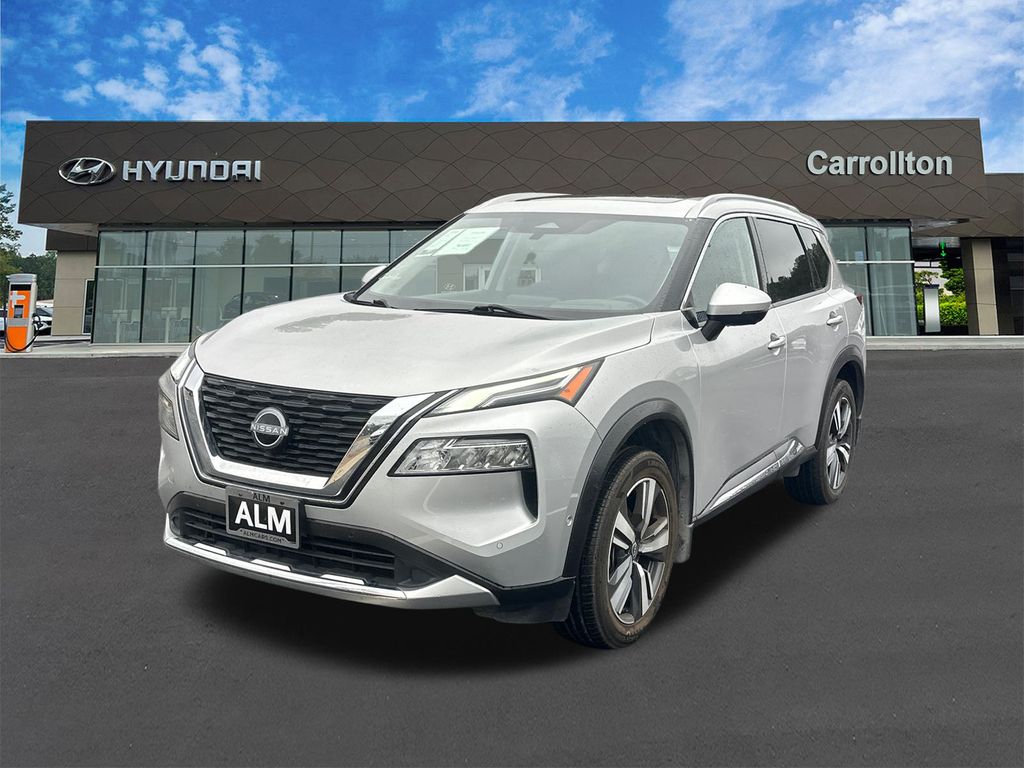 2023 Nissan Rogue Platinum's photo