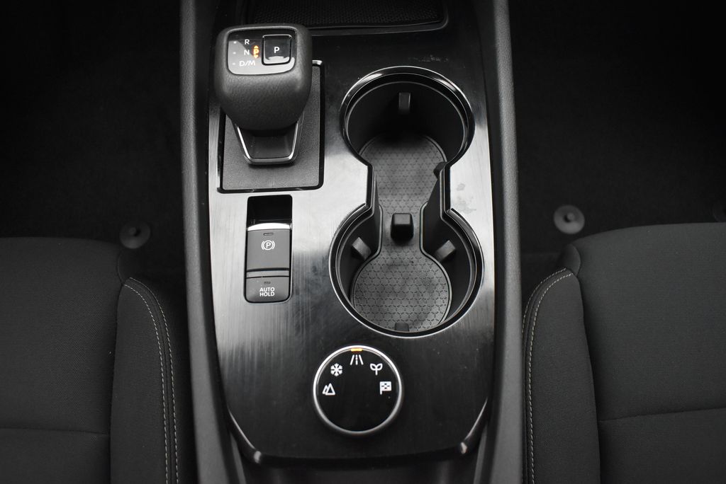 Thumbnail: 2023 Nissan Rogue - 24