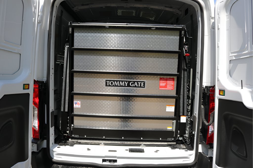 Used 2023 White Ford Base image 14